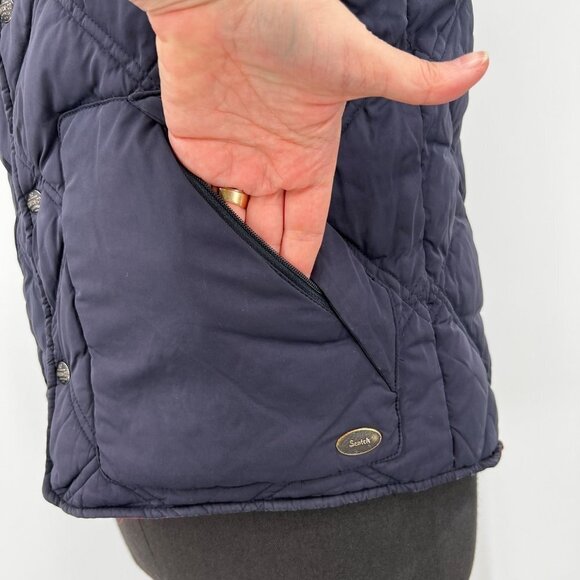 Scotch and Soda Reversible Red‎ Camo Vest with Navy Solid - Picture 9 of 13